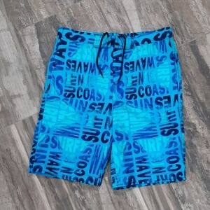 Red Camel Size L Vibrant Blue Surf Print Shorts